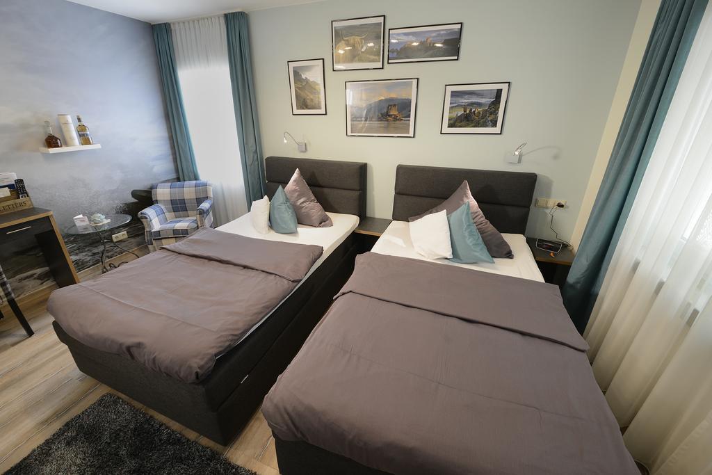 ריינפלדן Hotel Storchen מראה חיצוני תמונה